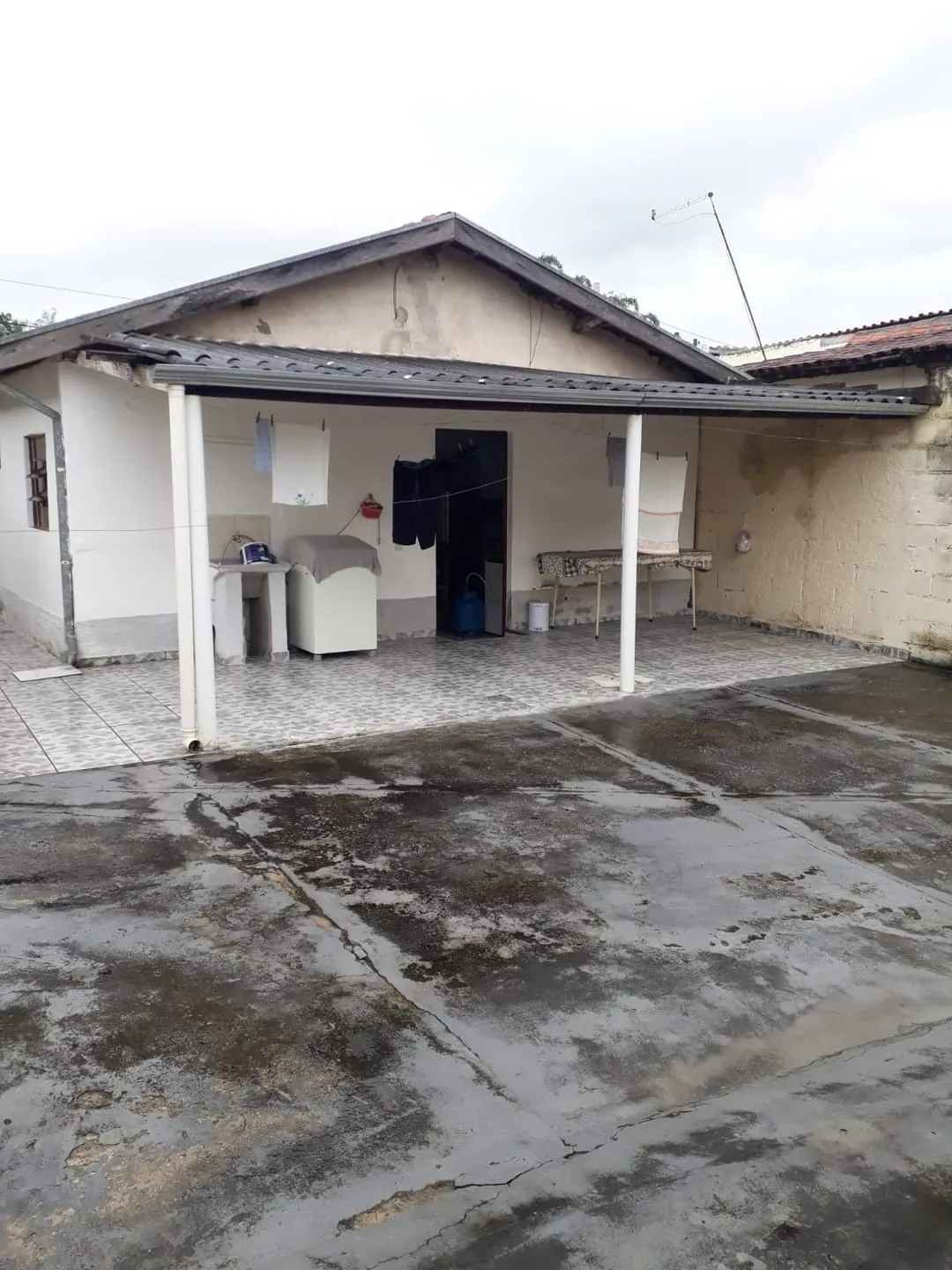 Imagem Casa à venda 1 Quarto, 242M², Loteamento Residencial Andrade, Pindamonhangaba - SP