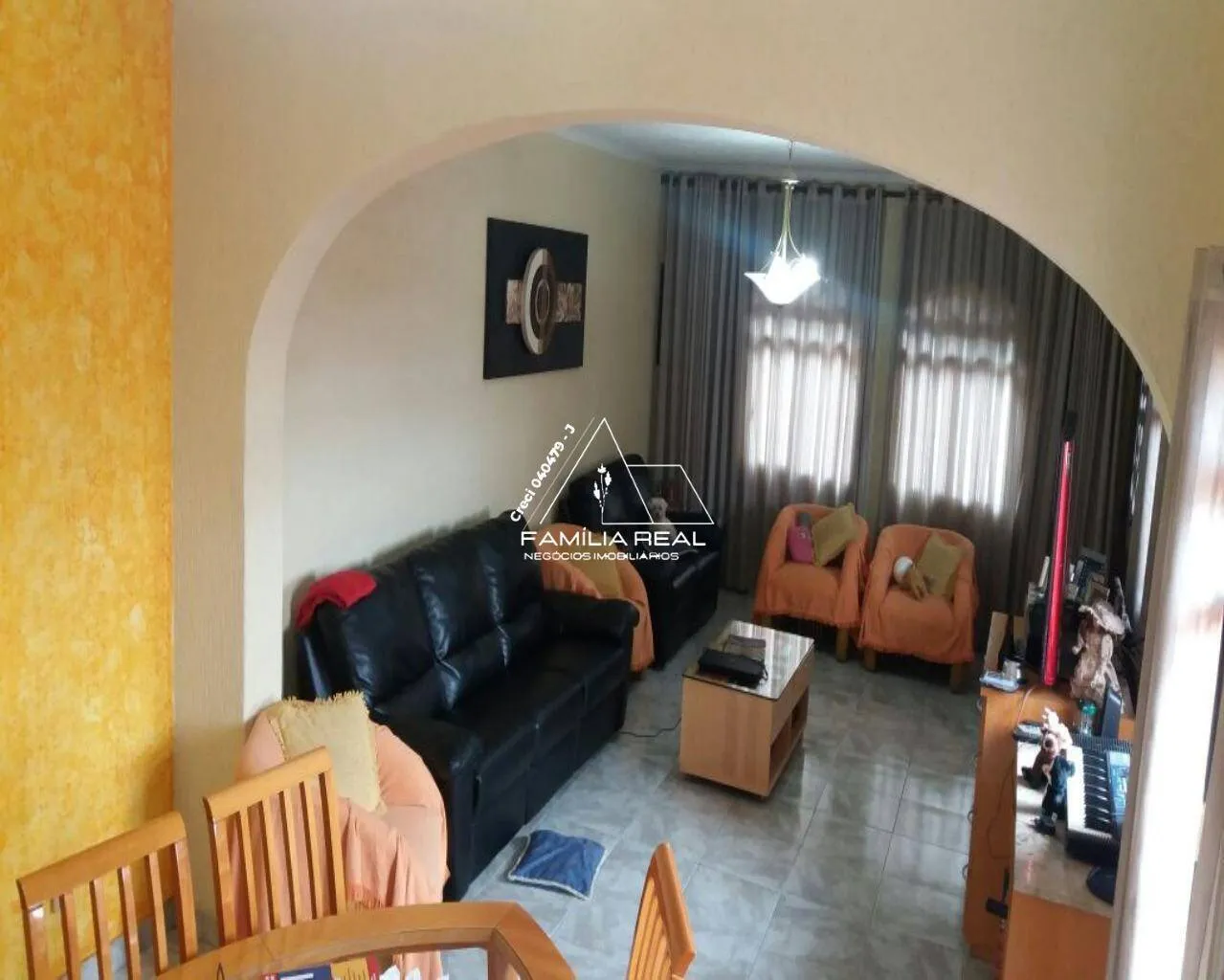 Imagem Sobrado Padrão na Vila Matilde, com 04 Dormitórios, sendo 01 Suíte