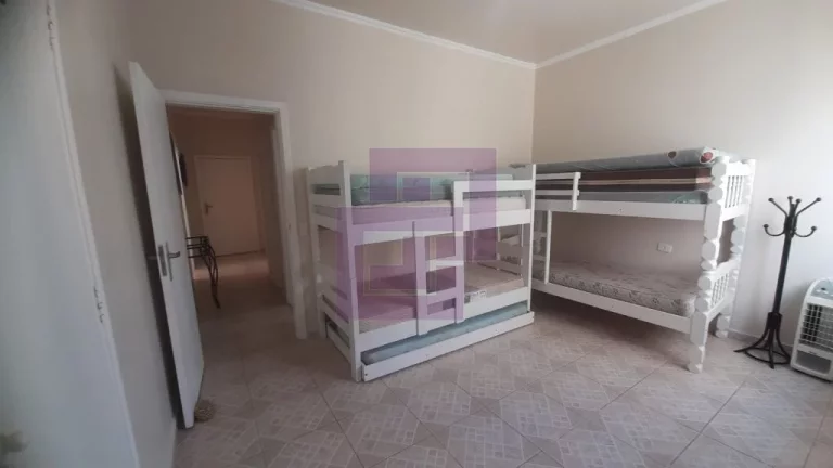 Imagem Pé na areia. OPORTUNIDADE!!!!! apto com 129 m2. reformado. area de lazer. pronto para morar.