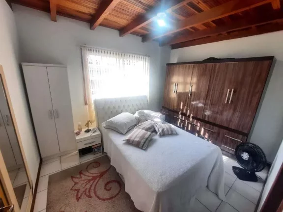 Imagem Casa à Venda, 150 m² , 3 Dormitórios, 1 Suíte, Carianos, Florianópolis/SC