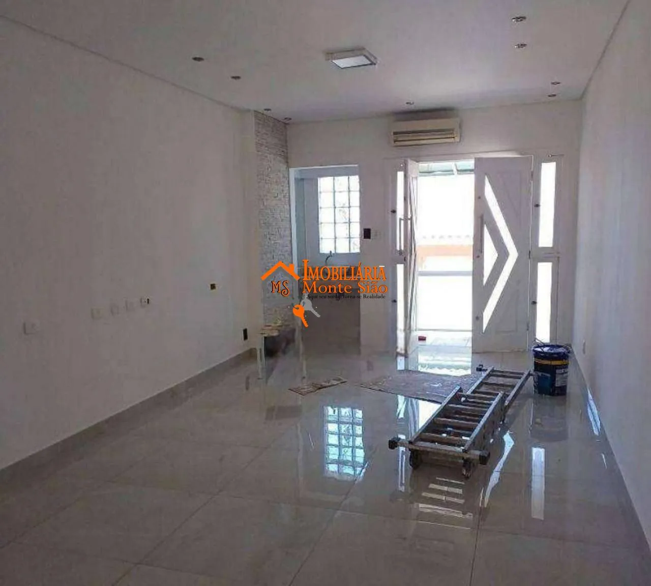 Imagem Sobrado com 3 dormitórios, 250 m² - venda por R$ 1.580.000,00 ou aluguel por R$ 10.300,00/mês - Jardim São Judas Tadeu - Guarulhos/SP