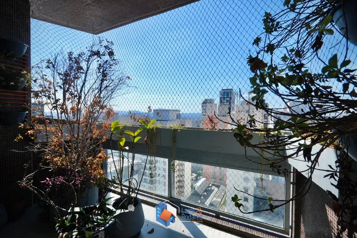 Imagem Apartamento para venda em Perdizes com 3 quartos, sendo 1 suíte, 197m²