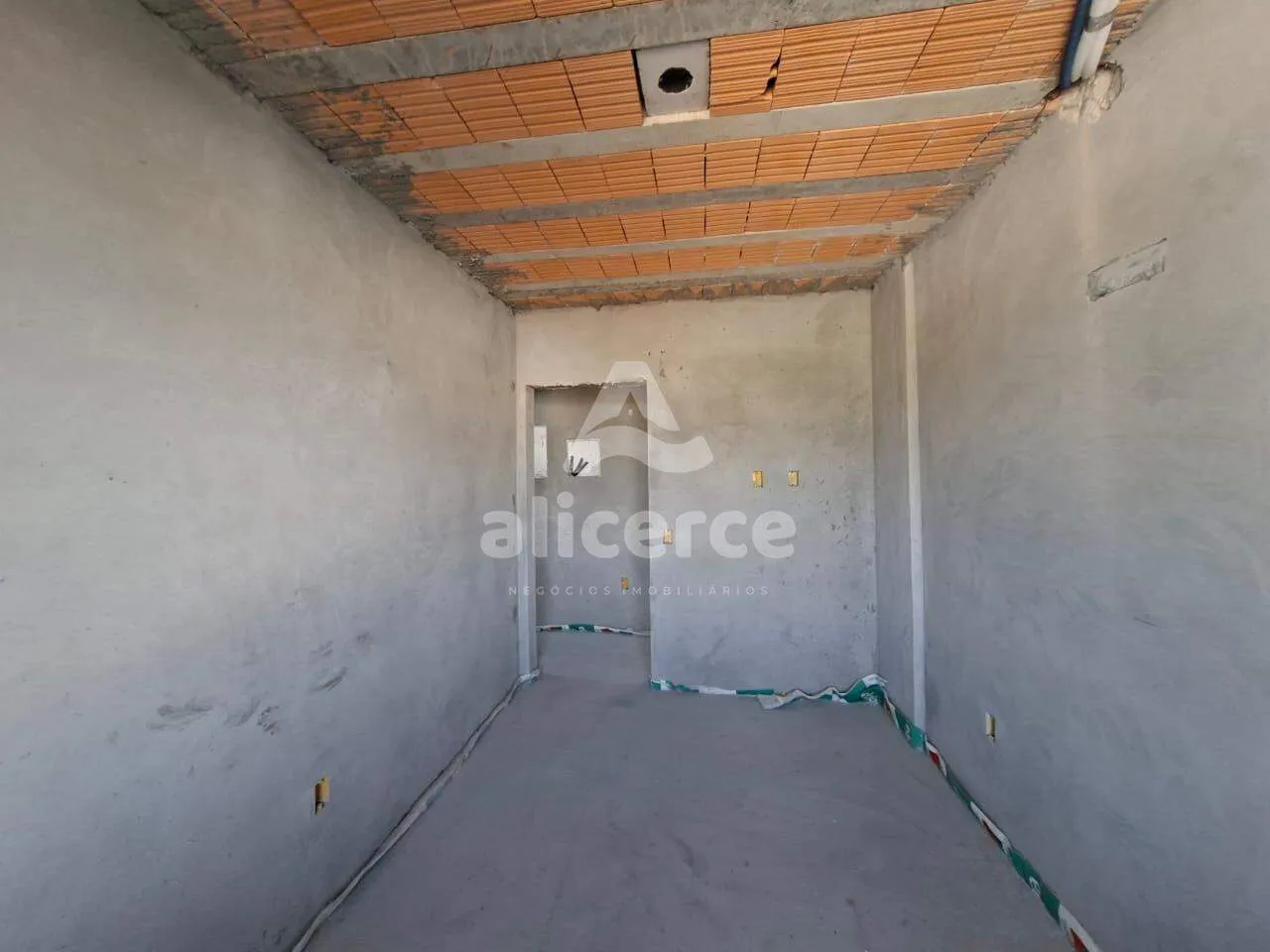 Imagem Apartamento 115m² com 3 Dormitórios (1 Suíte) à Venda no Pagani - Palhoça