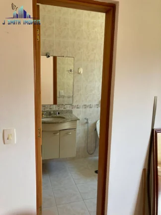 Imagem CASA 460m². ESTILOSA , PISCINA, CONDOMÍNIO FECHADO NA GRANJA GRANJA.