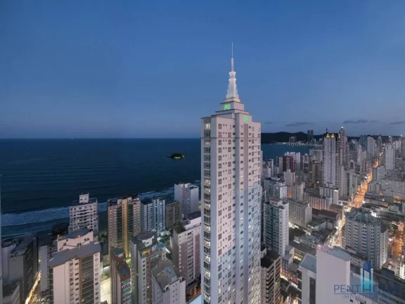 Imagem Apartamento Quadra Mar para Venda em Balneário Camboriú, CENTRO, 4 dormitórios, 4 suítes, 5 banheiros, 3 vagas