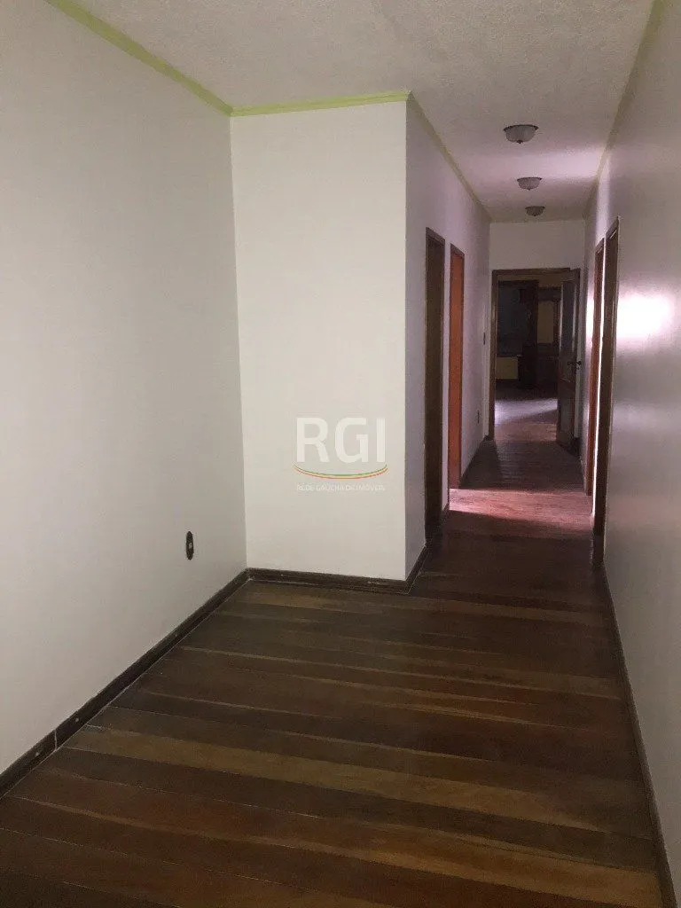 Imagem Cobertura para Venda - 456.37m², 4 dormitórios, sendo 1 suites, 2 vagas - Glória