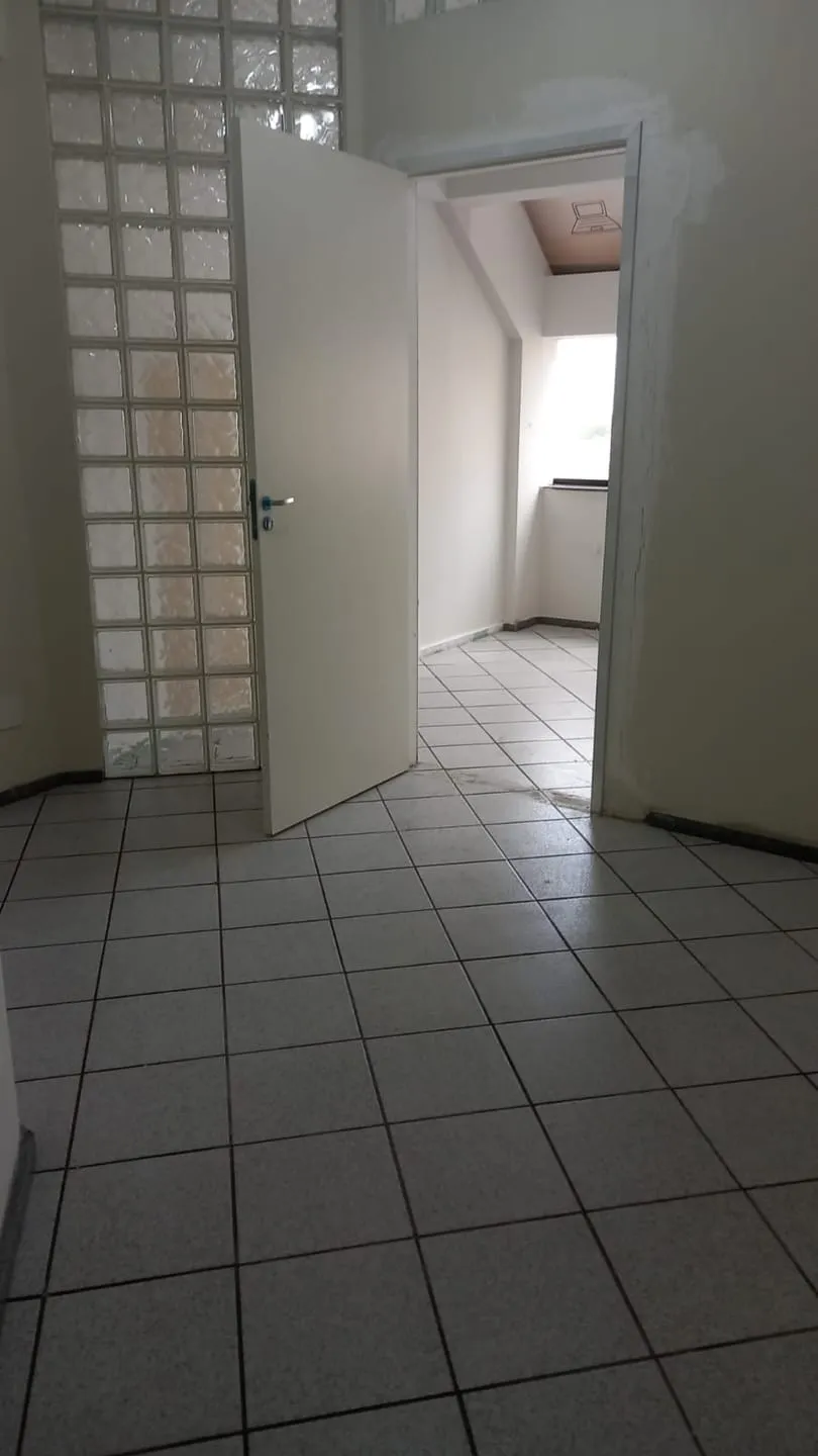 Imagem Comercial à venda 40M², Centro, Pindamonhangaba - SP | Condomínio Edifício Antônio cozzi