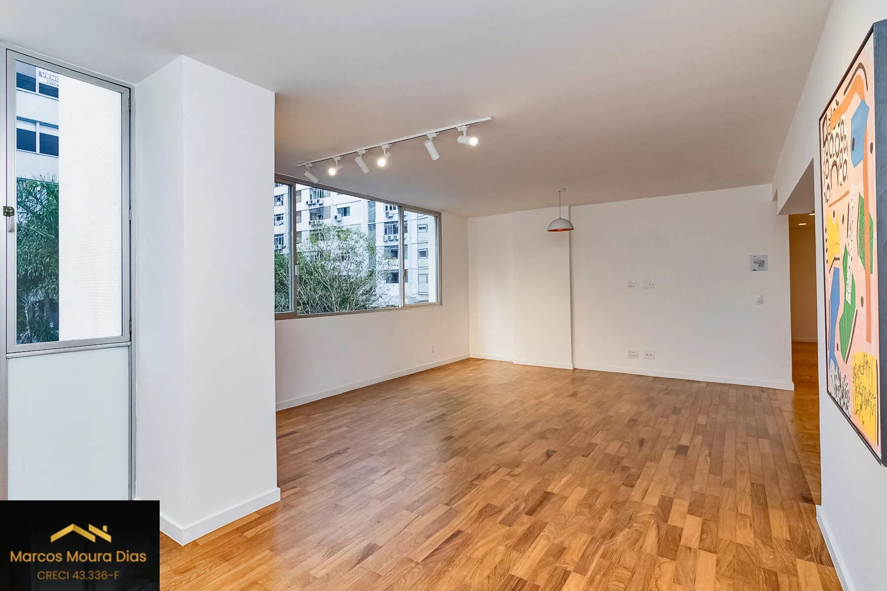 Imagem Apartamento Alto Padrão, 3 quartos, 1 suíte, 130m2, Reformado, Higienopolis, SP/SP,