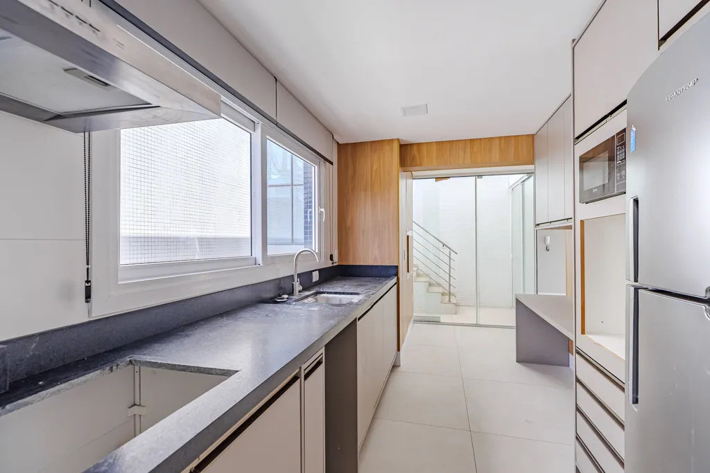 Imagem Apartamento à venda no bairro Vila Assunção - Porto Alegre/RS