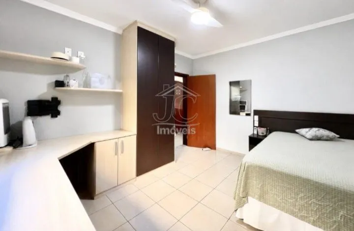 Imagem Casa Térrea à Venda - Bairro Vitória Régia | Valinhos/SP