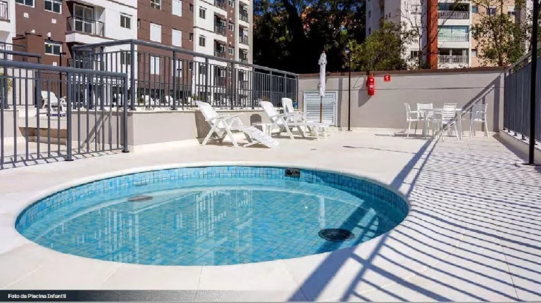 Imagem Vende-se belíssimo apartamento com varanda na Vila Andrade com vista privilegiada!!
