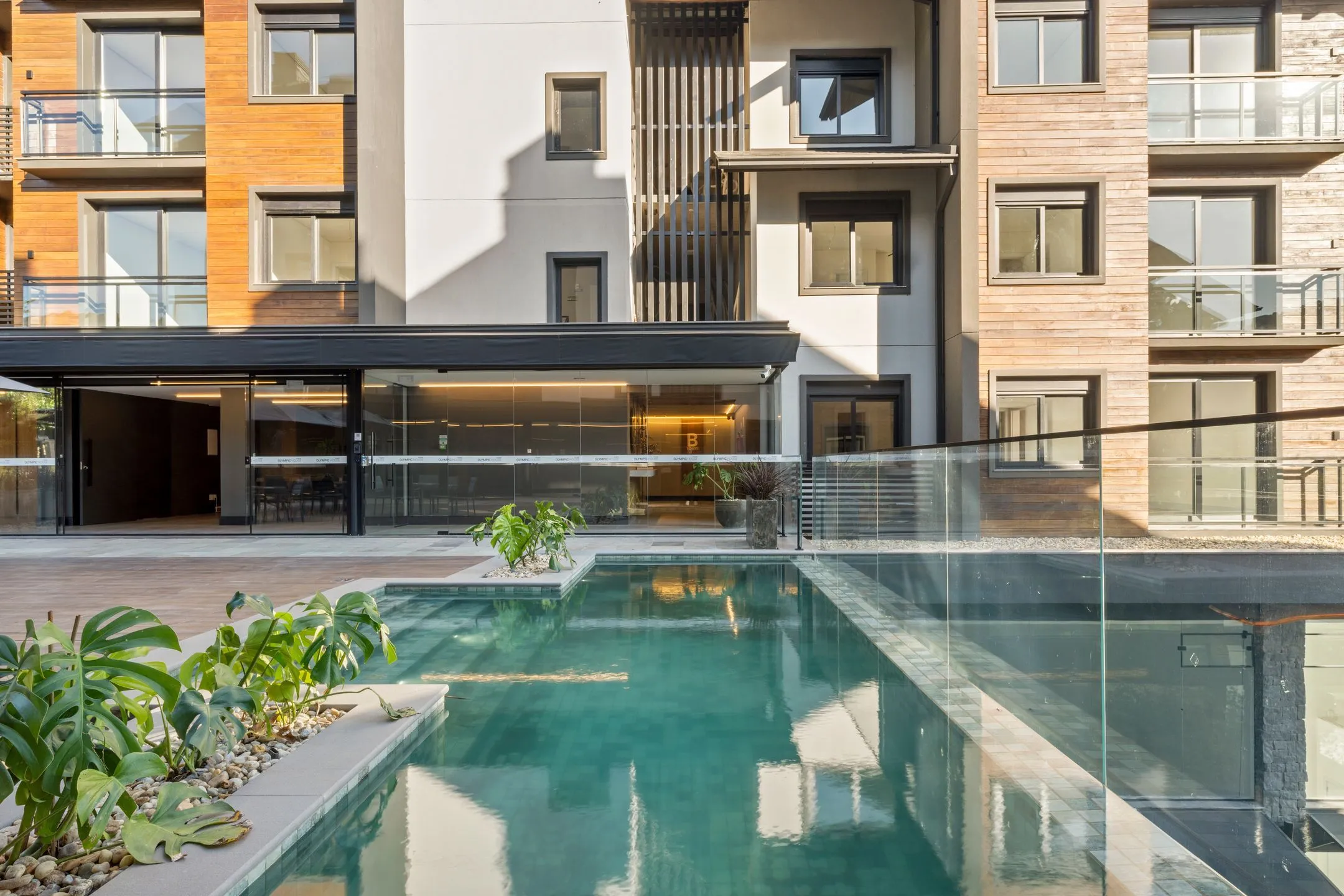 Imagem Apartamento à venda em Gramado, Varzea Grande, com 2 quartos, 61.68m2