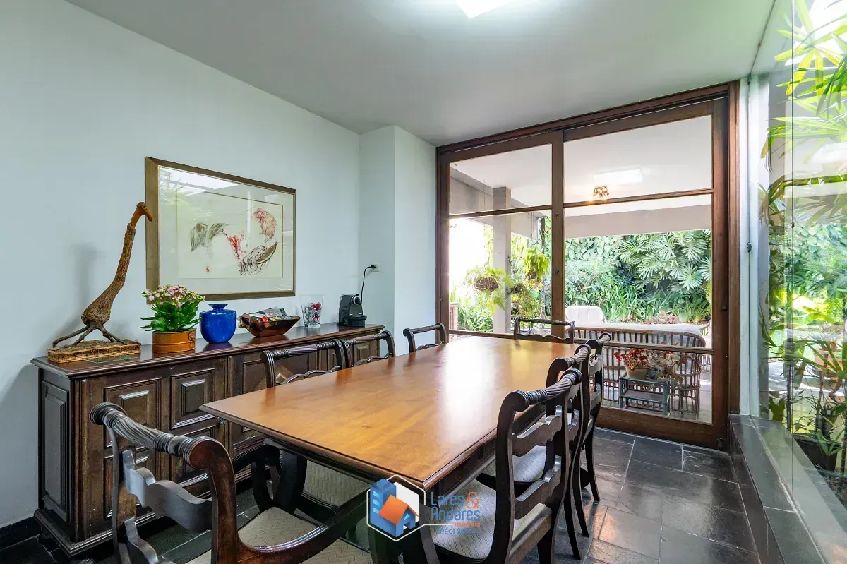 Imagem Casa para venda em Jardim Leonor com 4 quartos, sendo 4 suítes, 571m²