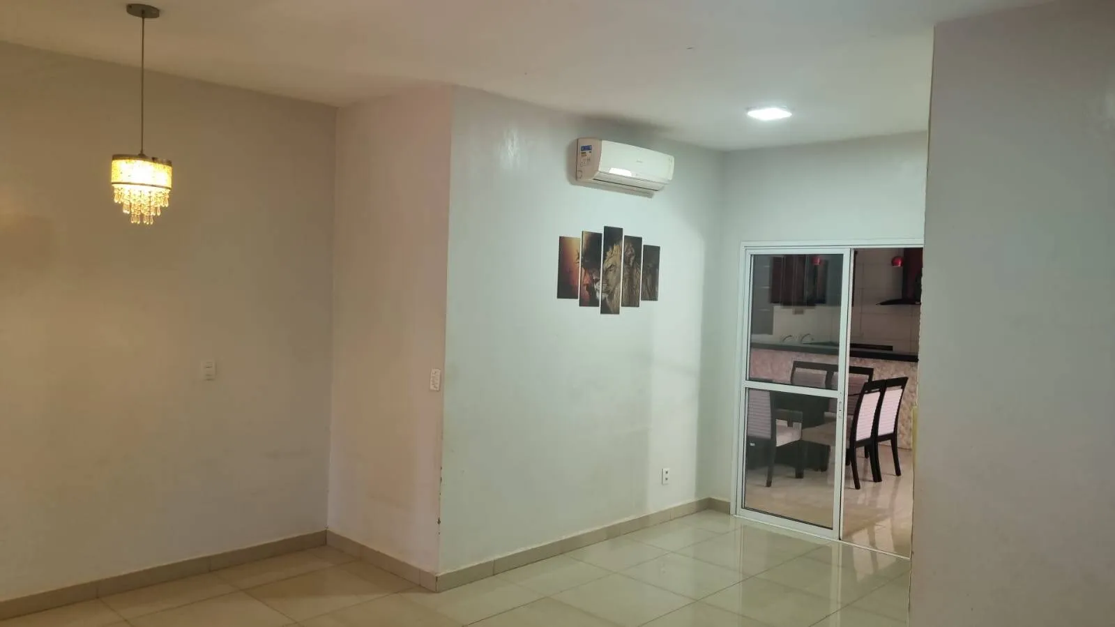 Imagem Casa 3 quartos no Condominio Solar da Chapada Bairro Morada da Serra