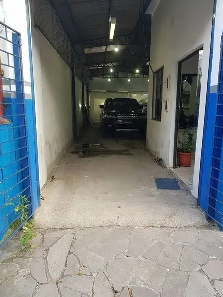 Imagem Casa para Venda - 181.5m², 2 dormitórios, 10 vagas - Partenon