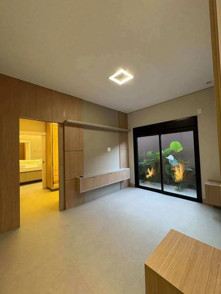 Imagem Casa à venda em Franca, Parque Franville, com 3 quartos, 212m2