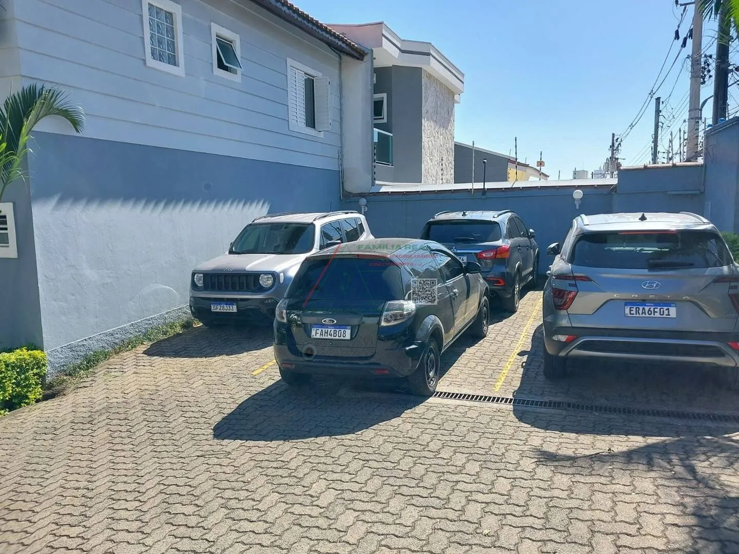 Imagem Sobrado em Condomínio Residencial, à Venda, na Vila Aricanduva, com 03 Dormitórios, sendo 01 Suíte, com 02 Vagas de Garagem