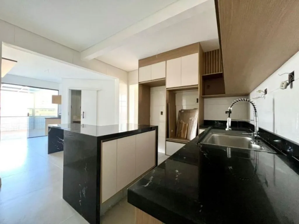 Imagem APARTAMENTO COM 250,00 m² - AVIAÇÃO - PRAIA GRANDE SP