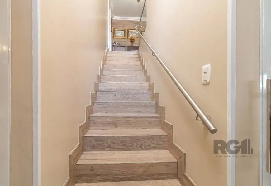 Imagem Casa 280m² - 3 dormitórios, 1 suíte, 2 vagas no bairro Jardim Itú