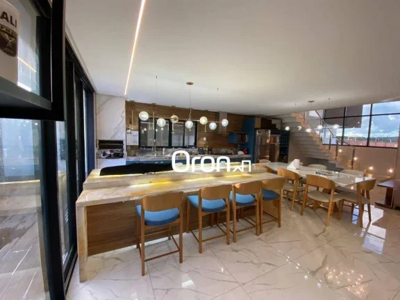 Imagem Sobrado à venda, 250 m² por R$ 2.500.000,00 - Vila Atalaia - Goiânia/GO