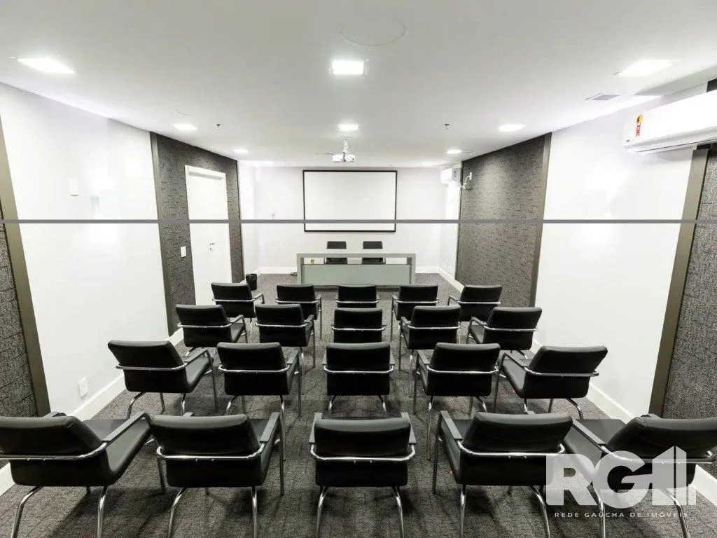 Imagem Sala para alugar totalmente mobiliada e decorada, 52 m² privativos divididos em 2 ambientes com vaga.