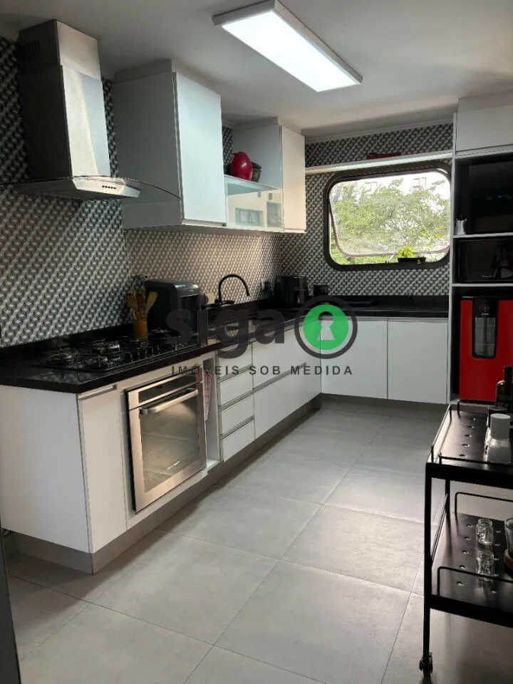 Imagem Apartamento exclusivo na Vila Uberabinha com 169m² e 3 vagas fixas.