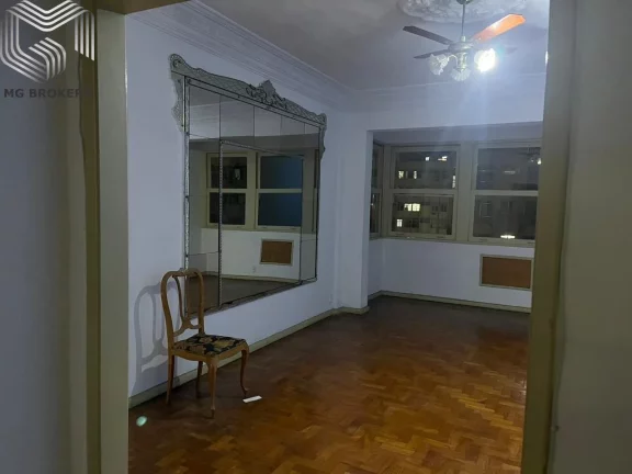 Foto do imóvel Apartamento à venda no Centro do Rio de Janeiro-RJ: 3 quartos, 1 suíte, 2 salas, 103,00 m² de área!