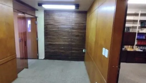 Imagem Conjunto Comercial em Centro Histórico