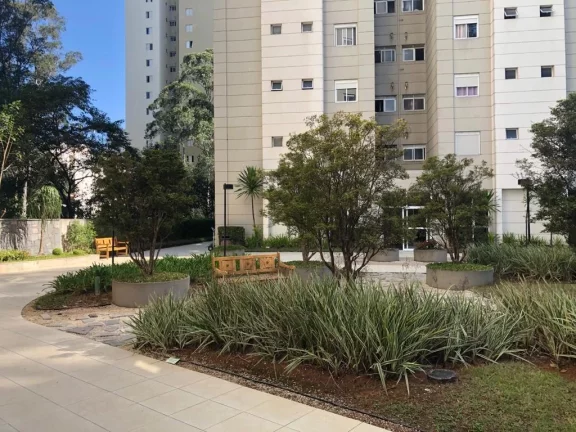 Imagem Vende-se lindo apartamento com varanda, 10° andar com vista panorâmica na região do Morumbi!