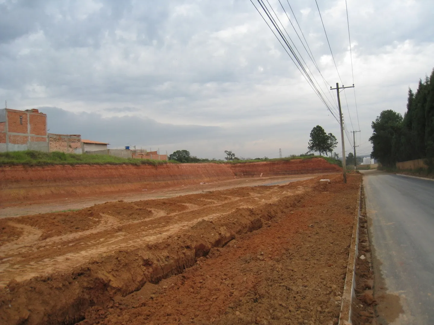 Foto do imóvel Ótimo lote comercial à venda, pronto para construir em ÉDEN, SOROCABA - SP