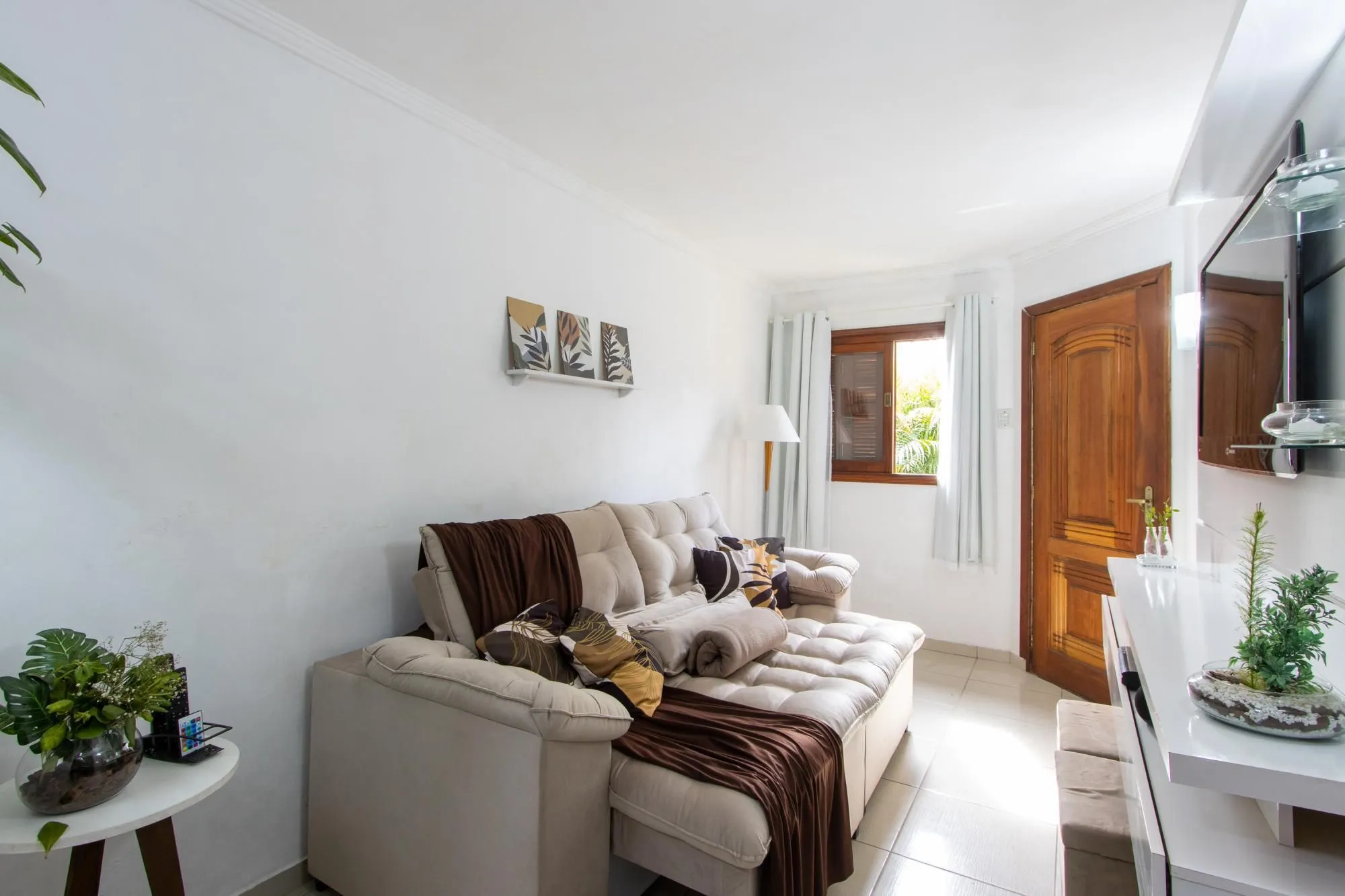 Imagem Casa/Sobrado 4 dormitórios com piscina