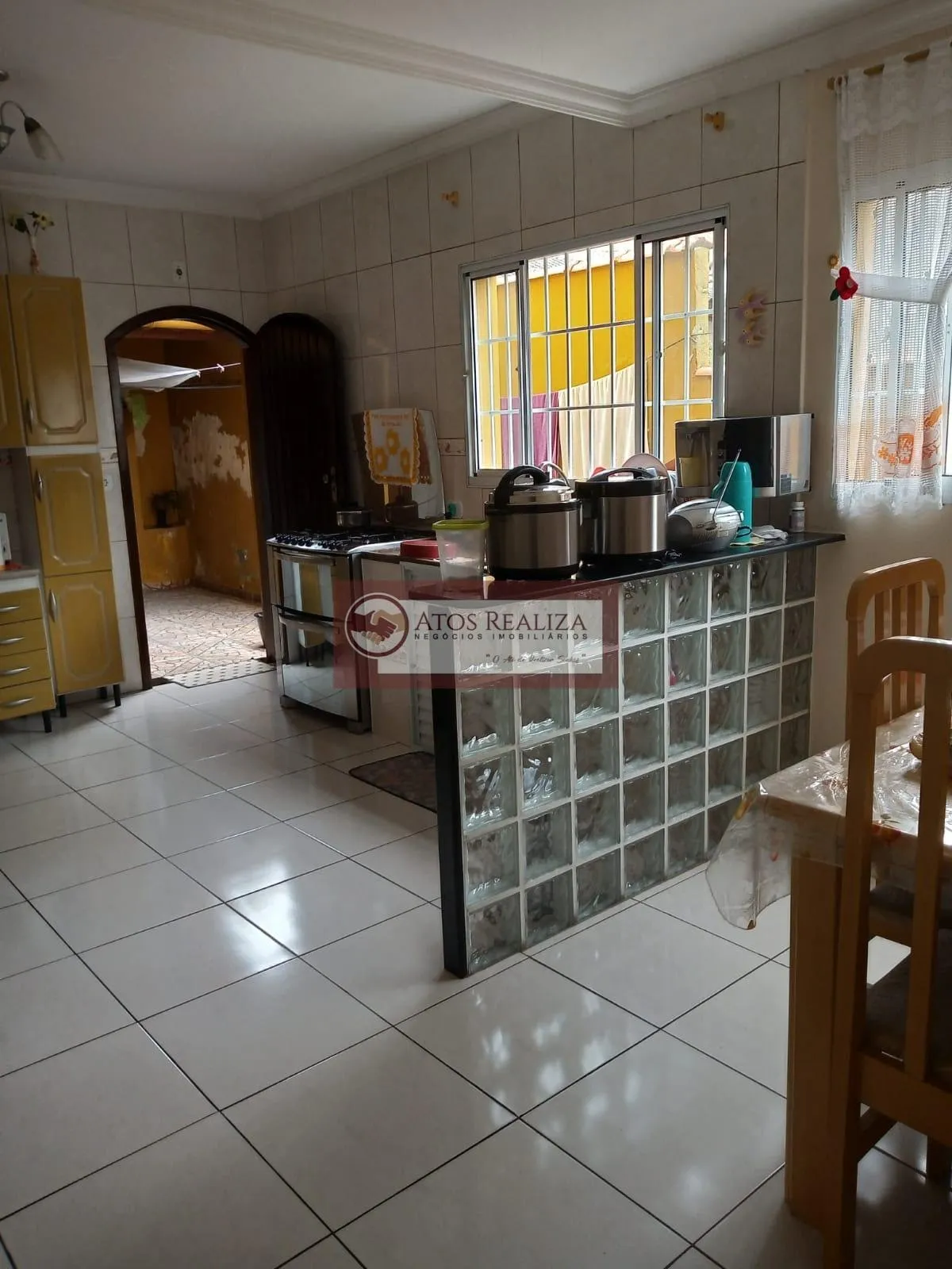 Imagem Sobrado à venda em São José, SP | 3 dorms, 125m²