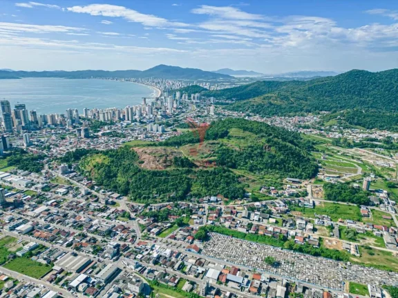 Imagem Lotes de 300m² em Itapema no Bairro Casa Branca (Vale das Pedras) | Entrada + Saldo Direto