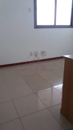 Imagem 4 Vagas de Garagem, Nas Castanheiras, Varanda grandiosa e Andar Alto