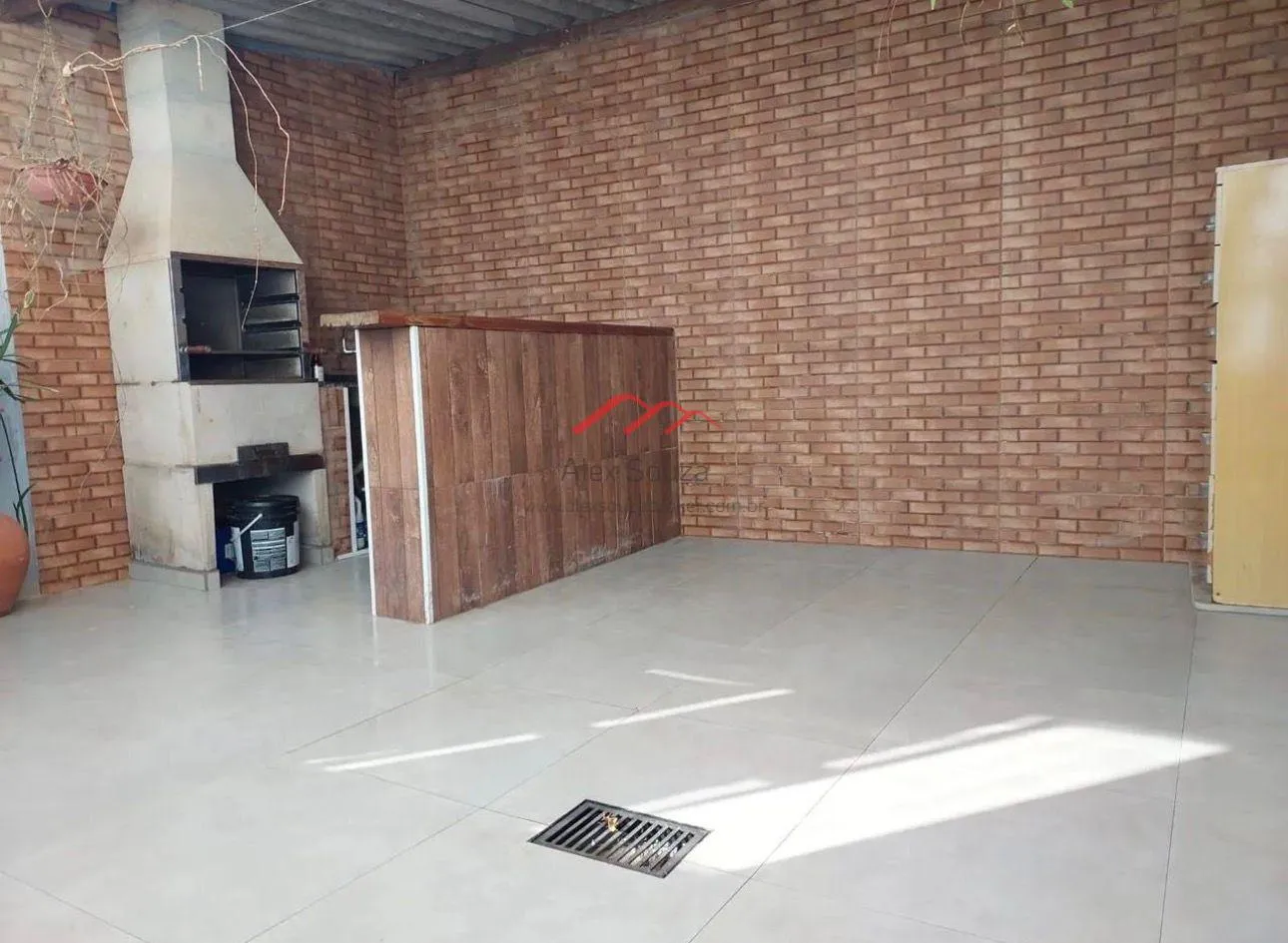 Imagem Casa para Venda em Hortolândia, Parque Orestes Ôngaro, 2 dormitórios, 1 banheiro, 2 vagas