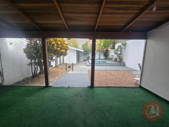 Imagem Casa para alugar, 376 m² por R$ 10.105,00/mês - Santa Cecília - Porto Alegre/RS