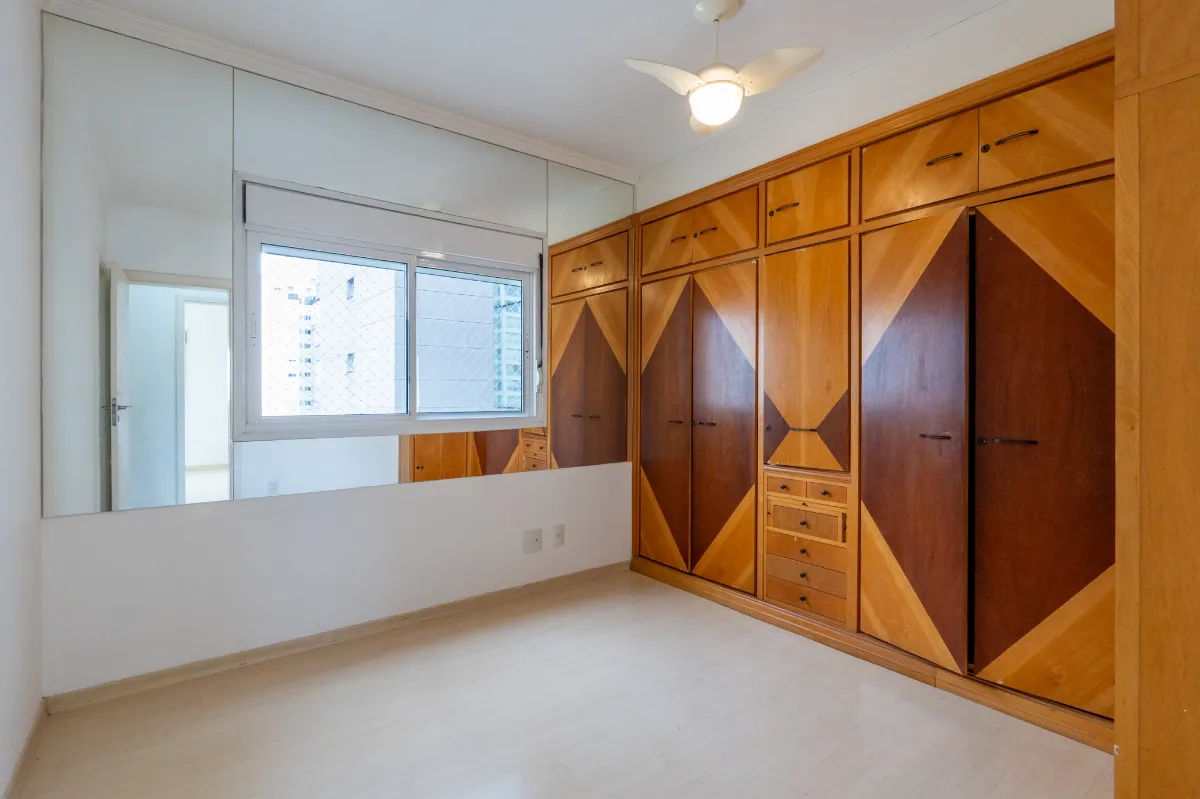 Imagem Apartamento para venda e locação em Campo Belo com 3 quartos, sendo 3 suítes, 154m2