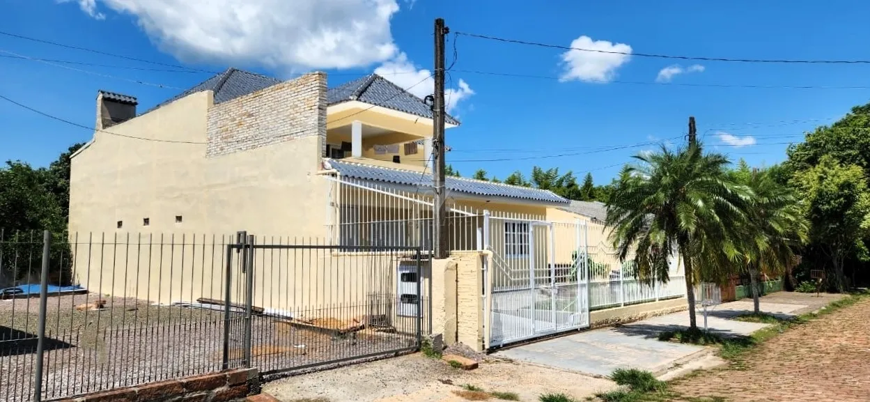 Imagem Sobrado Exclusivo em Santa Cruz do Sul - Bem-vindo ao Seu Novo Lar