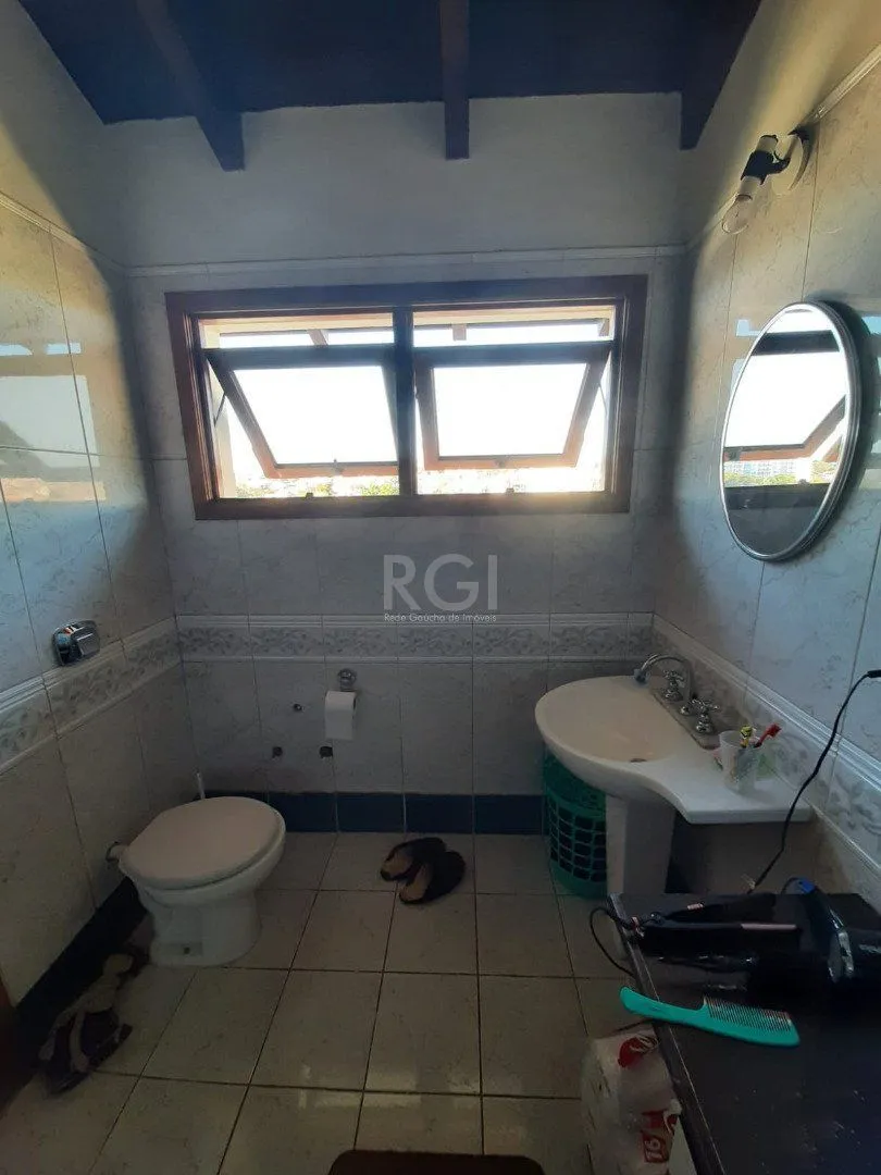 Imagem Casa Condominio para Venda - 254.38m², 4 dormitórios, sendo 2 suites, 2 vagas - Vila Assunção