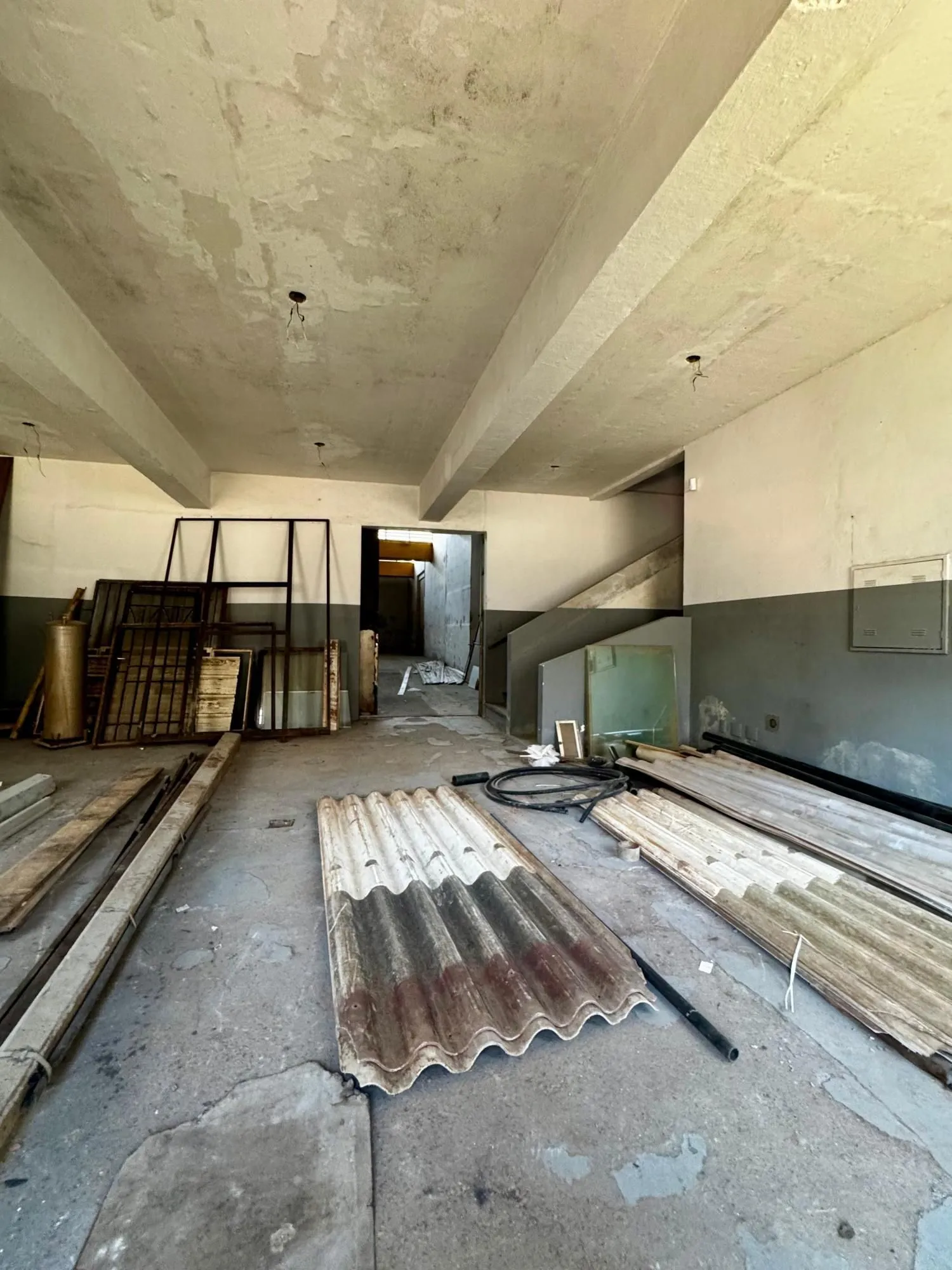 Imagem Predio para Locação/Aluguel - 1470m², 0 dormitórios, Floresta