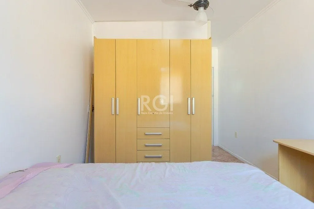 Imagem Cobertura para Venda - 118m², 3 dormitórios, 1 vaga - Nonoai