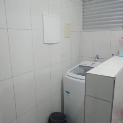 Imagem Apartamento no Portal Da Bromélias - Pinhais - 2 Quartos - R$220 MIL