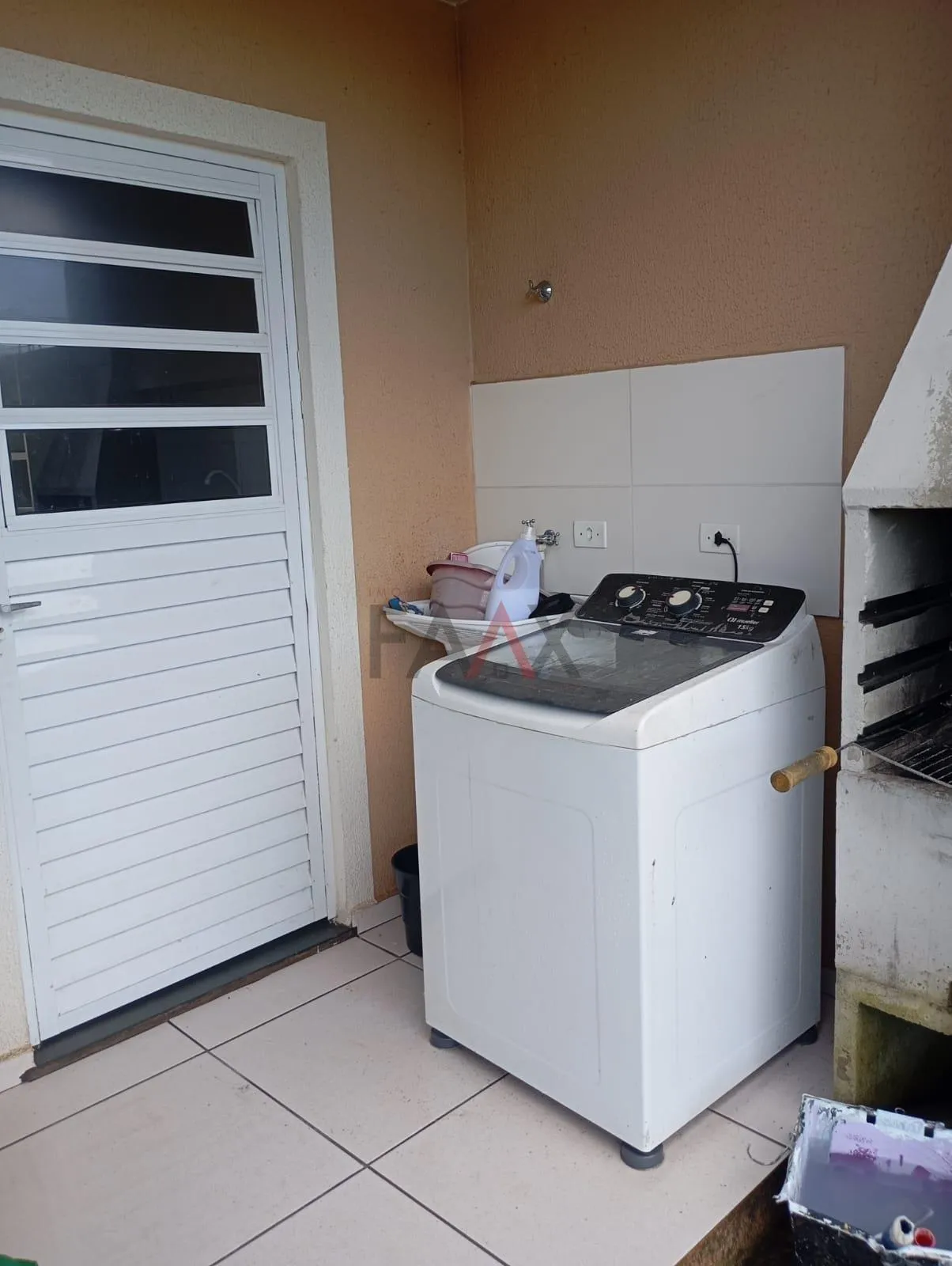 Imagem Casa de 47,99 m² à Venda em Bairro com Grande Potencial de Valorização