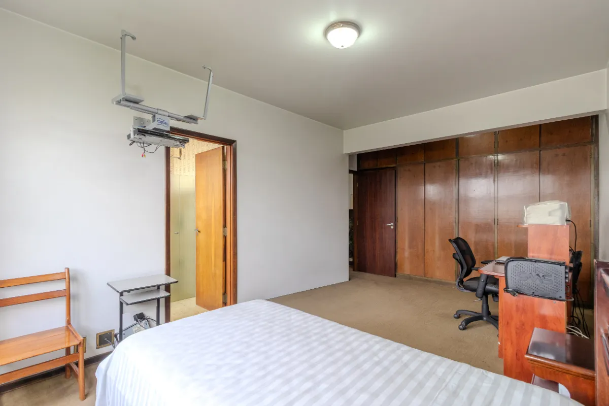 Imagem Apartamento para venda em Centro com 4 quartos, sendo 2 suítes, 267m2