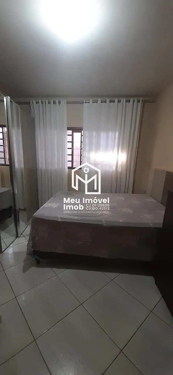 Imagem Casa Setor SHIS 4 Quartos 2 Vagas 230m² Quintal Luziânia