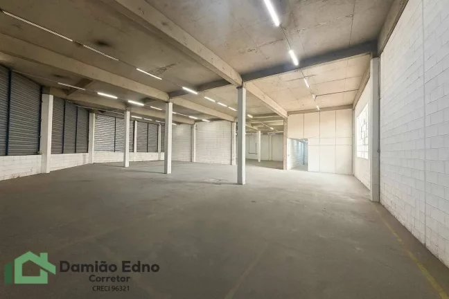 Imagem Aluga-se Galpão com Escritório e Pátio (1.400m²) – Lapa, SP