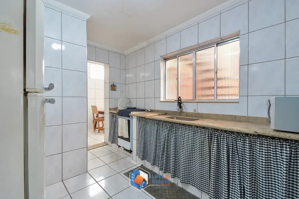 Imagem Casa de vila para venda em Cambuci com 3 quartos, sendo 3 suítes, 200m²