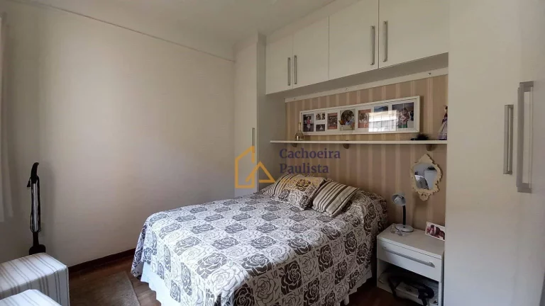 Imagem Casa com 4 dormitórios à venda - Margem Esquerda - Cachoeira Paulista/SP
