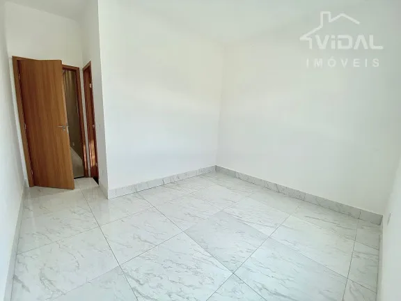 Imagem Casa de Condomínio com 3 Quartos à Venda, 87 m² em Sítios Vale das Brisas - Senador Canedo