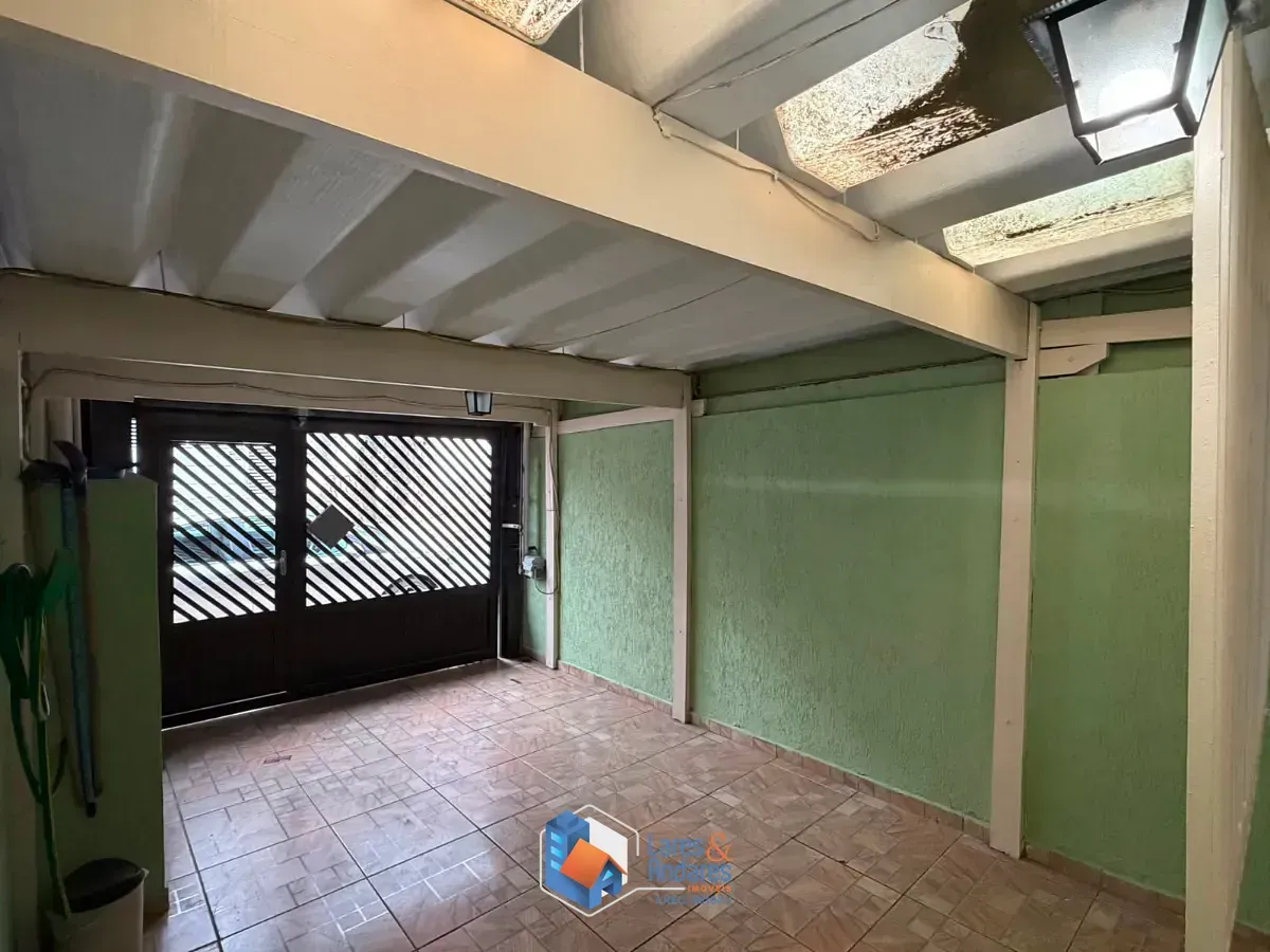 Imagem Sobrado para venda em Vila Guedes com 3 quartos, 79m²